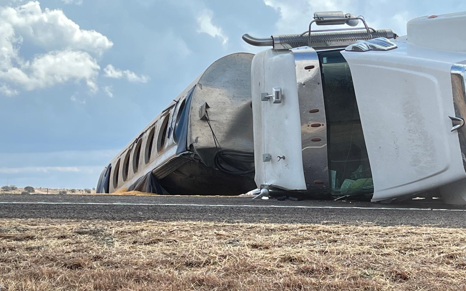 Grain Truck Crash US277 Near Goodyear (LIVE! Photo/Matt Trammell)