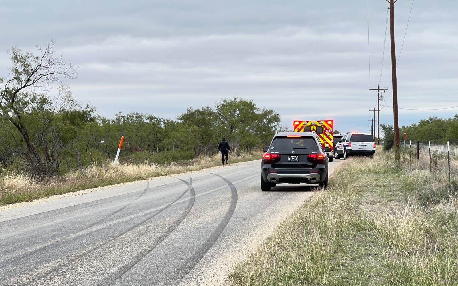 Walling Pecan Rd. Rollover Crash 10/28 (LIVE! Photo/Matt Trammell)