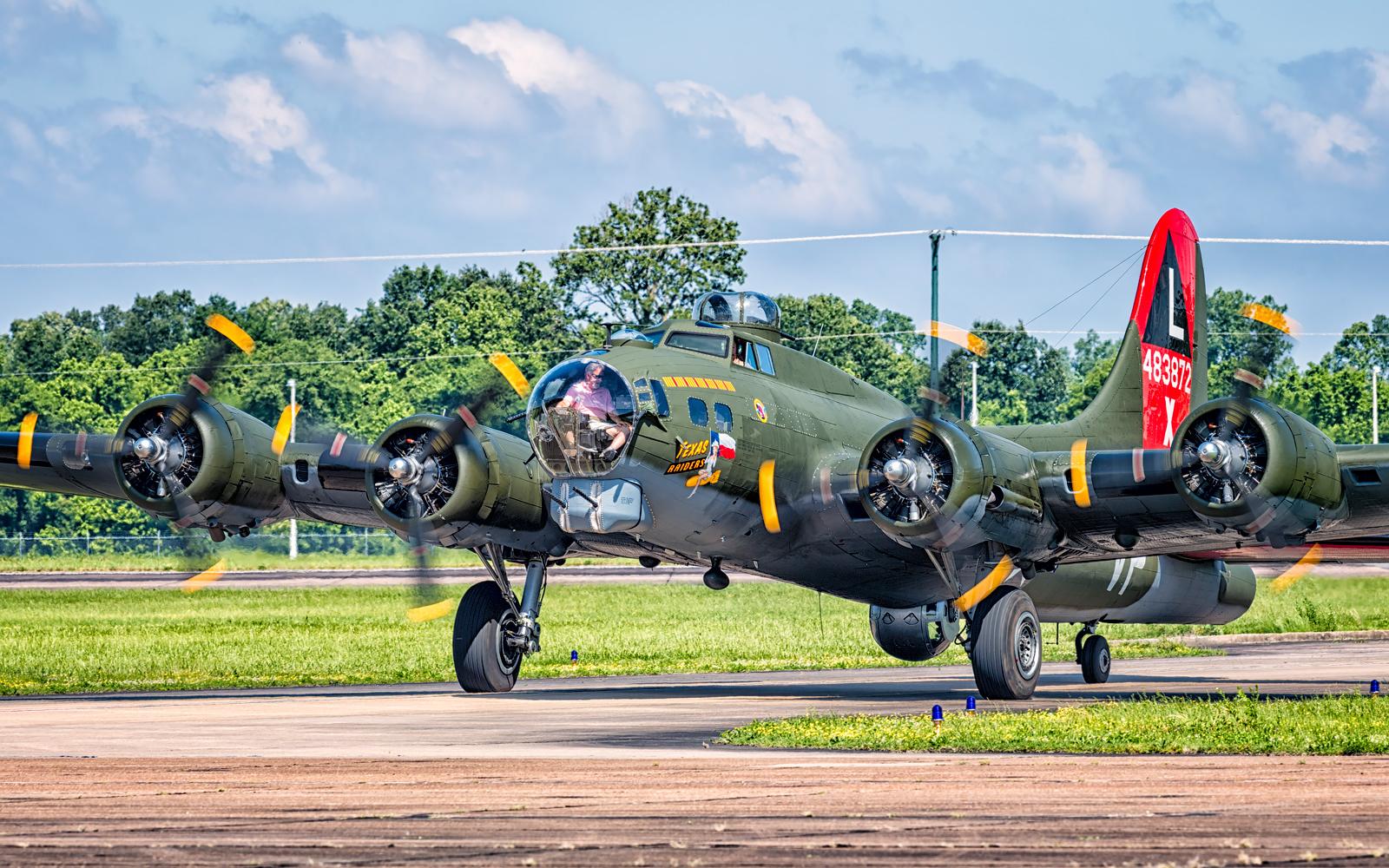 B-17G "Texas Raiders" operated by the Gulf Coast Wing of the Commemorative Air Force at the Millington Regional Jetport on May 13, 2017. (Photo by Angelo Bufalino, used with permission)