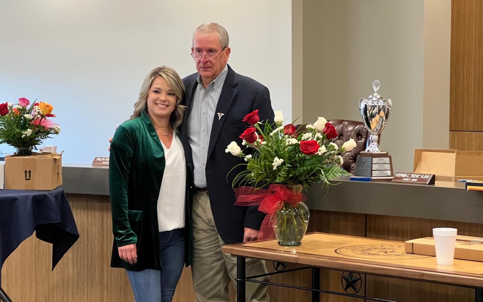 Judge Floyd Presents Wife Asyna Flowers at Ceremony (LIVE! Photo/Yantis Green)