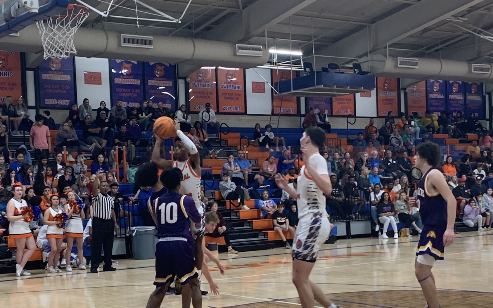 Central Bobcats' Jacoby Yates