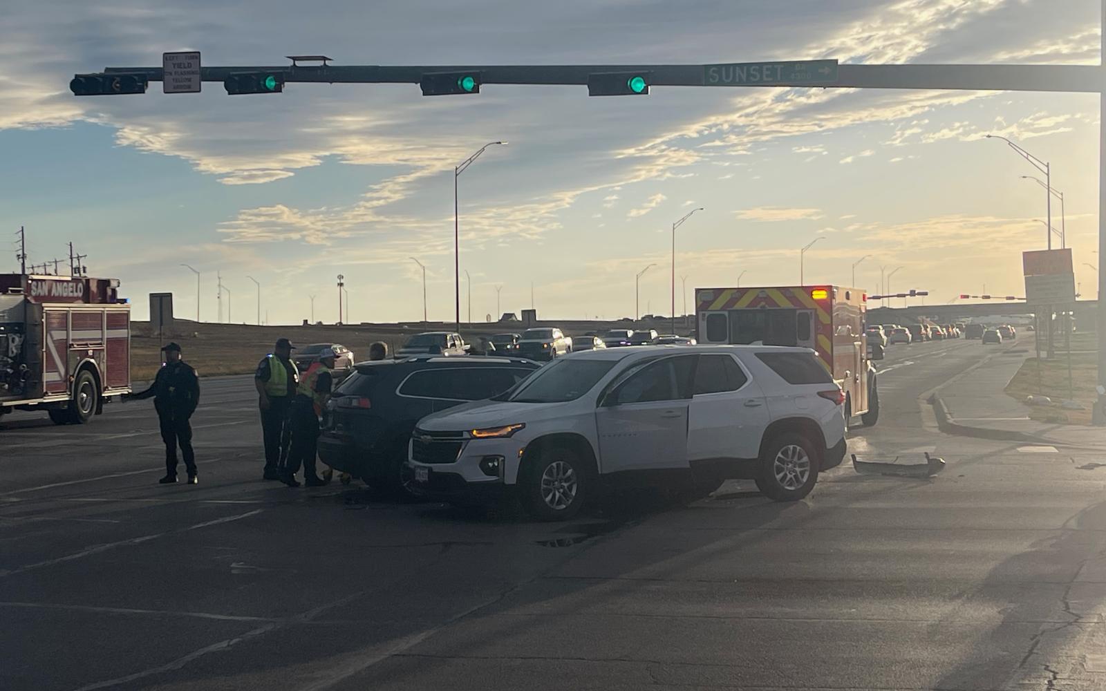 Crash on Sherwood Way Causes Traffic Jam at 5 p.m. on Feb 7, 2023