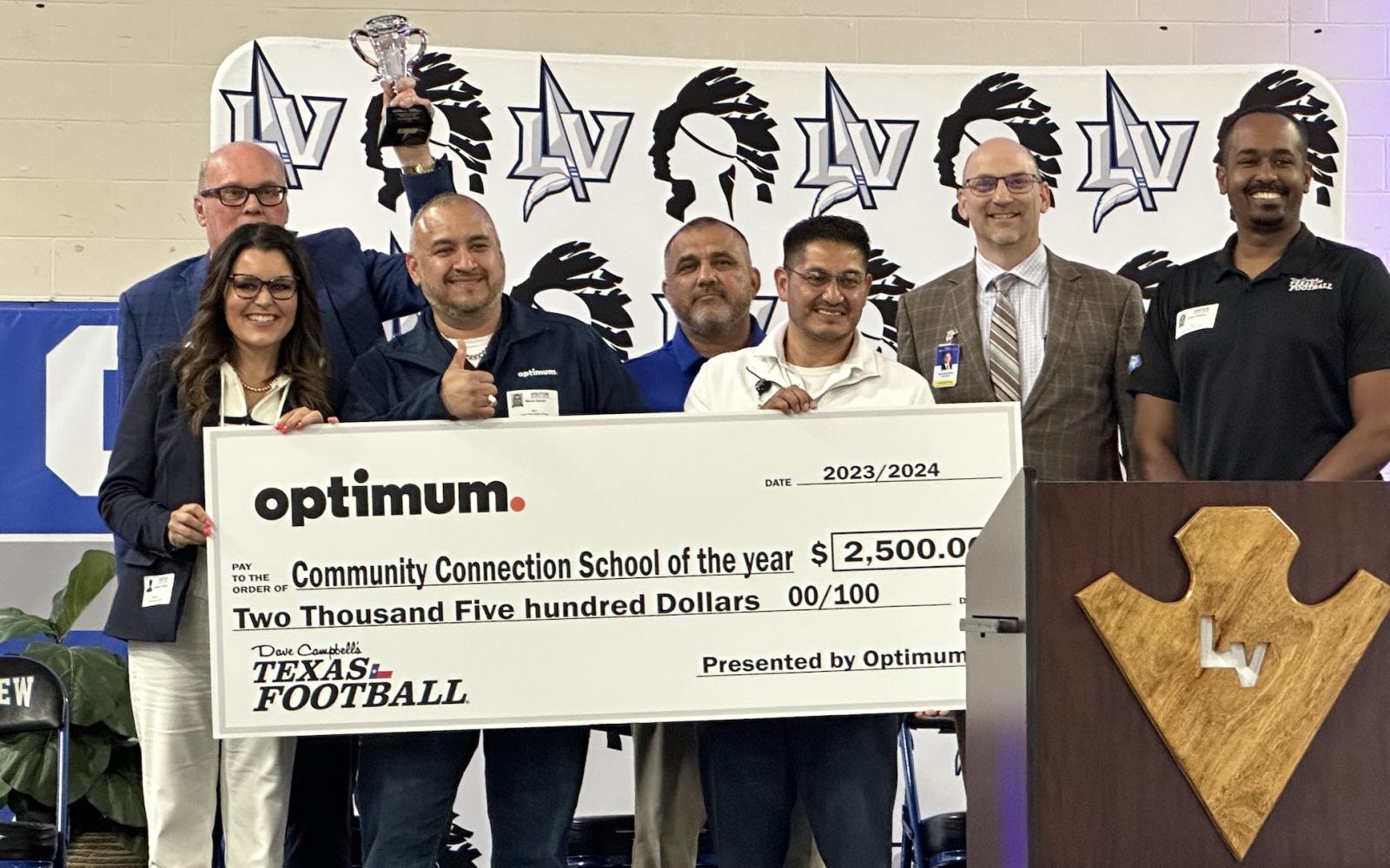 Dave Campbell's presents San Angelo Lake View High School with the 2023 Community Connection School of the Year Award