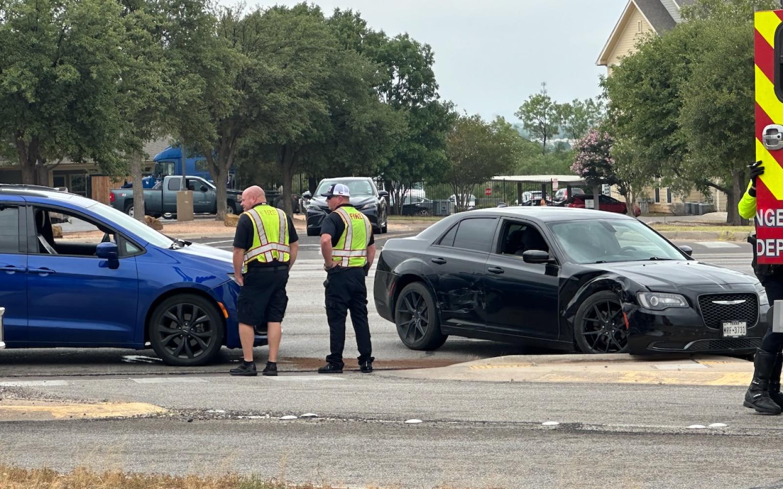 2 Chryslers Collide in the Chicken District