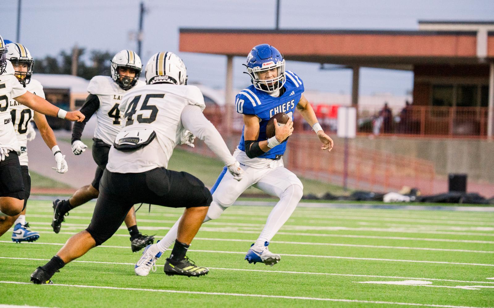 Lake View's Chris Alvizo evades a tackle against Lamesa on Friday, Sept. 13, 2024, at San Angelo Stadium.