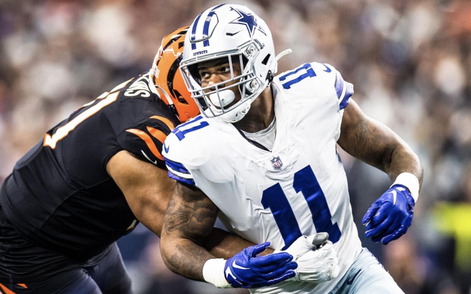 Dallas Cowboys Micah Parsons in action against the Bengals