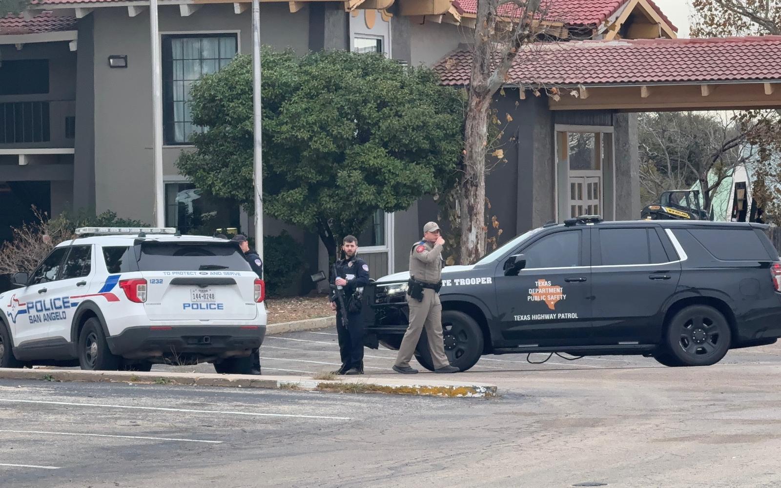 Chase of Suspect Ends in Dramatic Hotel Room Arrest