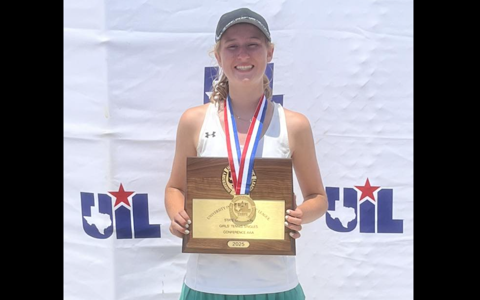 Wall’s Amelia Taylor won the Class 3A girls singles title with a 6-2, 6-1 victory over Corpus Christi London’s Kailey Albrecht.