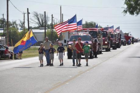 Wall 4th of July Parade