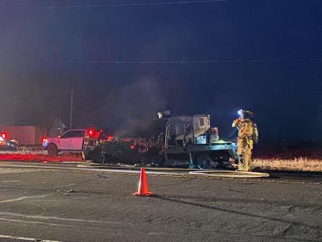 Vehicle Fire Blocks 277 Traffic (LIVE! Photo/James Bouligny)