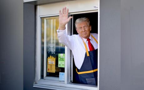realDonaldTrump