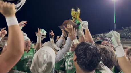 Wall Hawks beat Idalou Wildcats in San Angelo Stadium