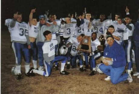 Jack Shely, a Hall of Fame six-man football coach best known for leading Amherst to back-to-back state titles, died Thursday, March 19, at the age of 75.