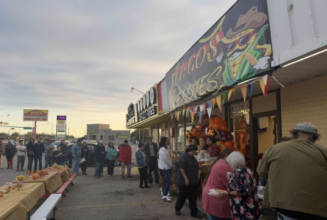 Tacos y Elotas