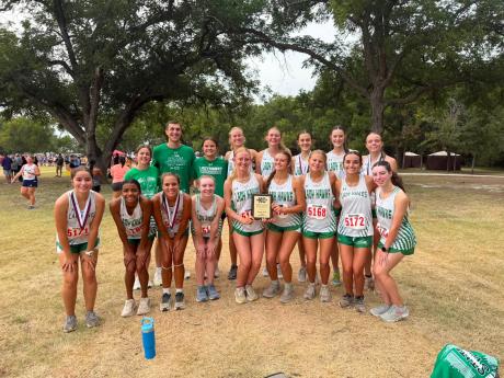 The No. 3-ranked Wall girls cross country team claimed an impressive win Wednesday by taking the title at the Brownwood Invitational.