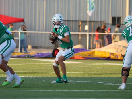 Wall's Gunner King prepares to throw a pass against Ozona on Friday, Sept. 18, 2026.