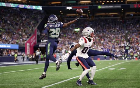 Seattle claims victory over New Englad to open up 2026