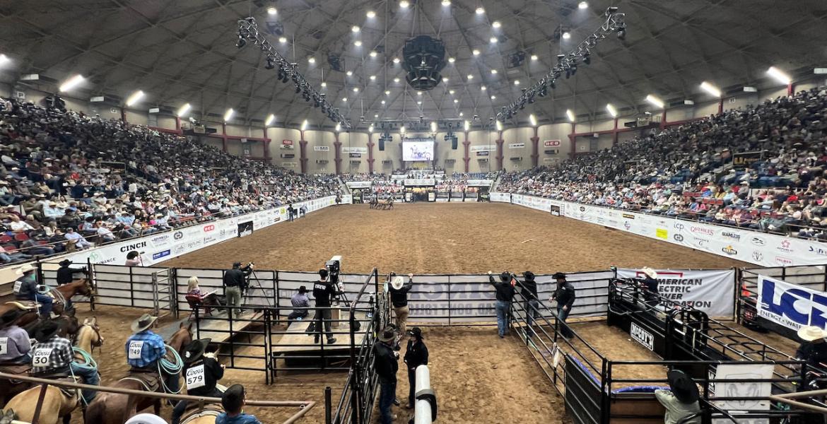 Wide shot of the 2023 San Angelo Rodeo in the San Angelo Coliseum in 2023.