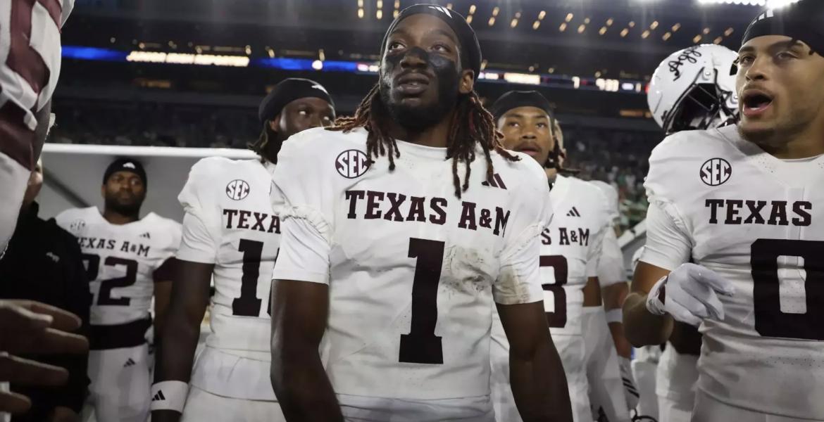 Texas A&M's wide receiver Mario Craver